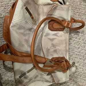 Vince camuto purse